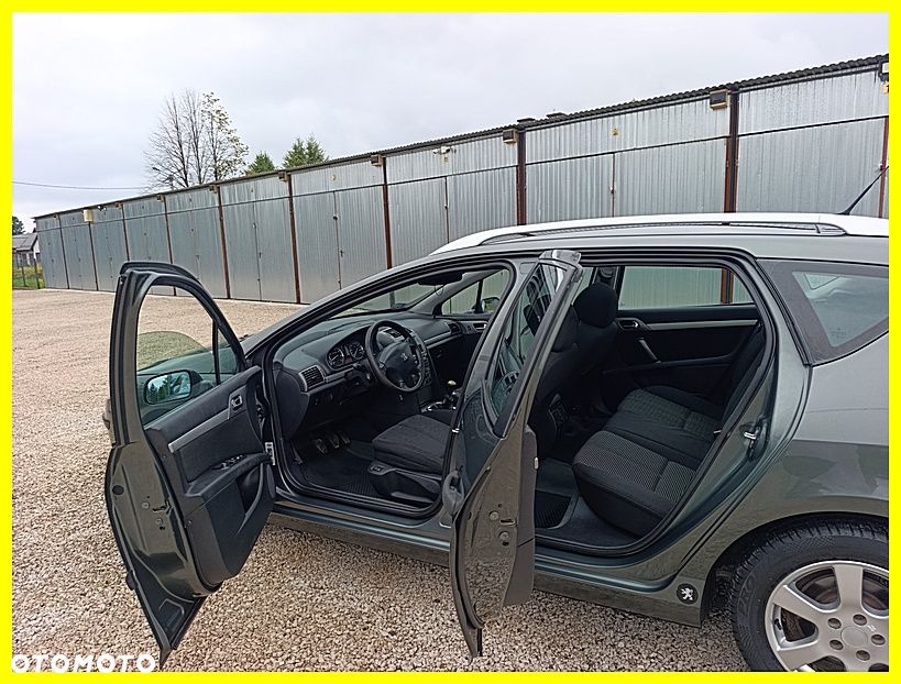 Peugeot 407 115 - 11