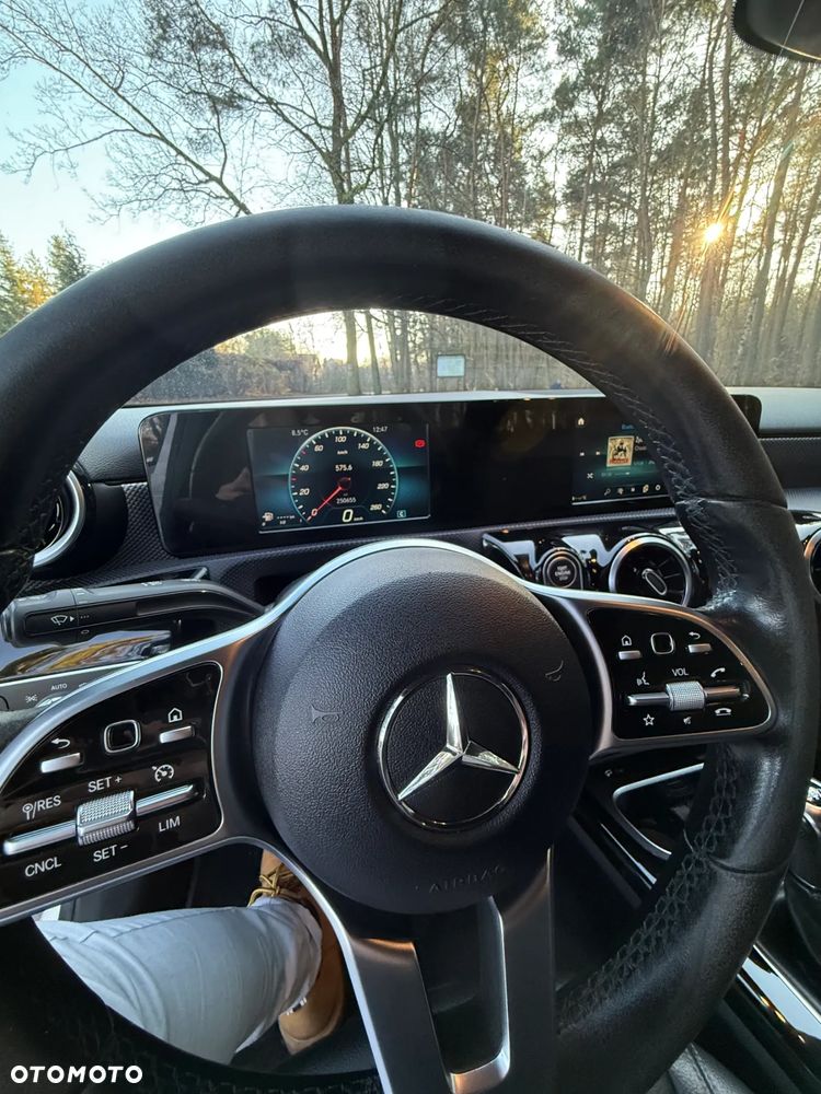Mercedes-Benz Klasa A 180 - 16
