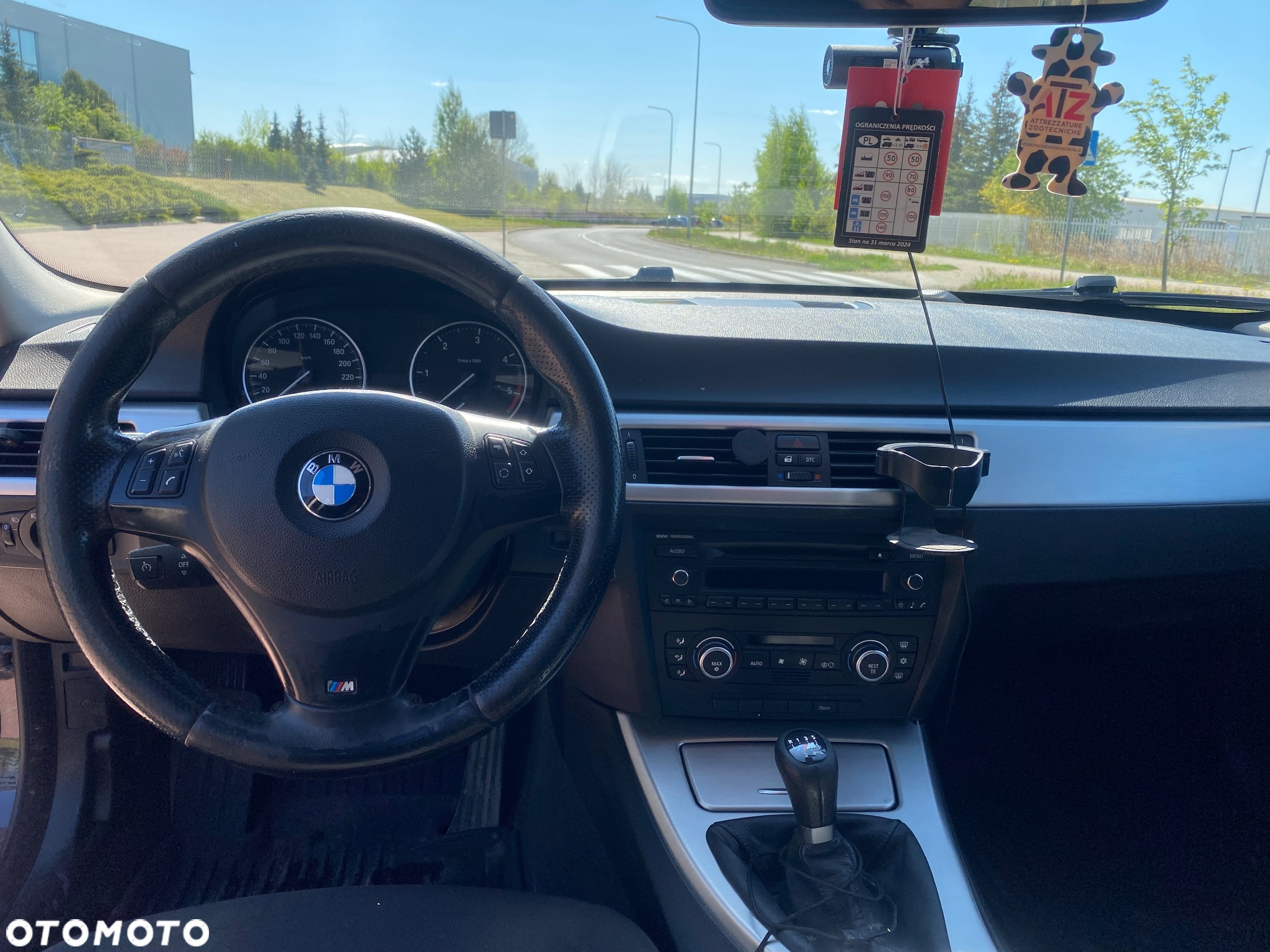 BMW Seria 3 318d DPF Touring - 5