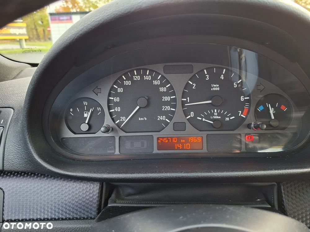 BMW Seria 3 316ti - 13