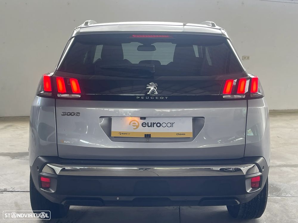 Peugeot 3008 BlueHDi 130 Stop & Start EAT8 Allure - 4