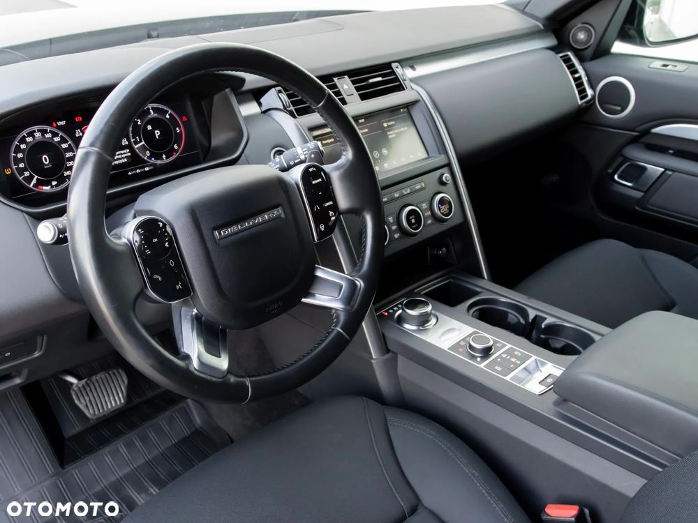 Land Rover Discovery V 3.0 SDV6 HSE - 16