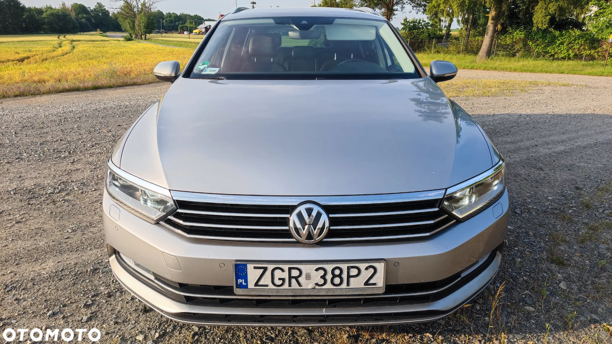 Volkswagen Passat 2.0 TDI BMT Highline DSG - 2