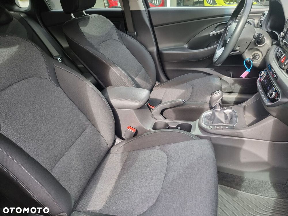Hyundai i30 1.5 DPI Smart - 21