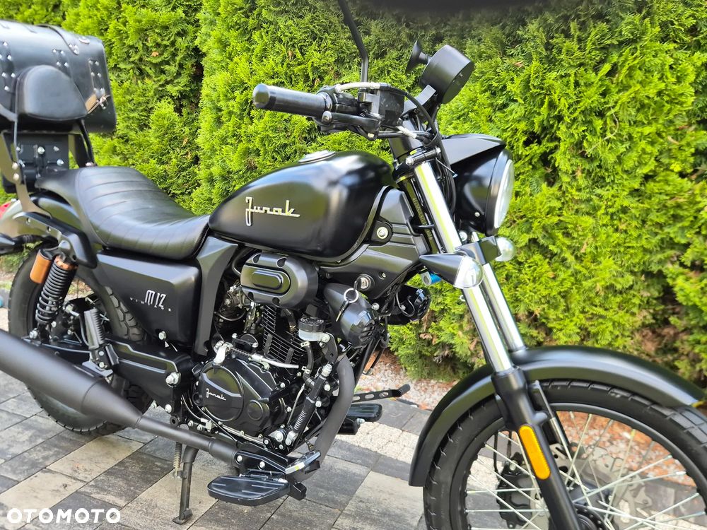 Junak M12 - 24