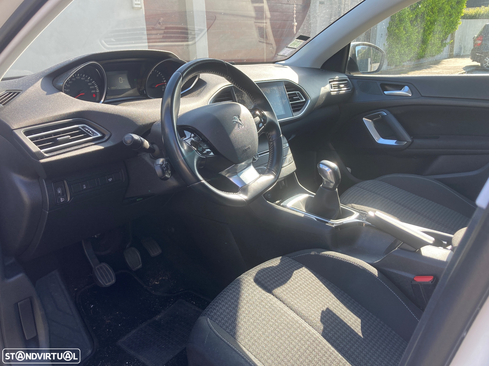 Peugeot 308 SW BlueHDi 100 Stop & Start Business-Line - 22