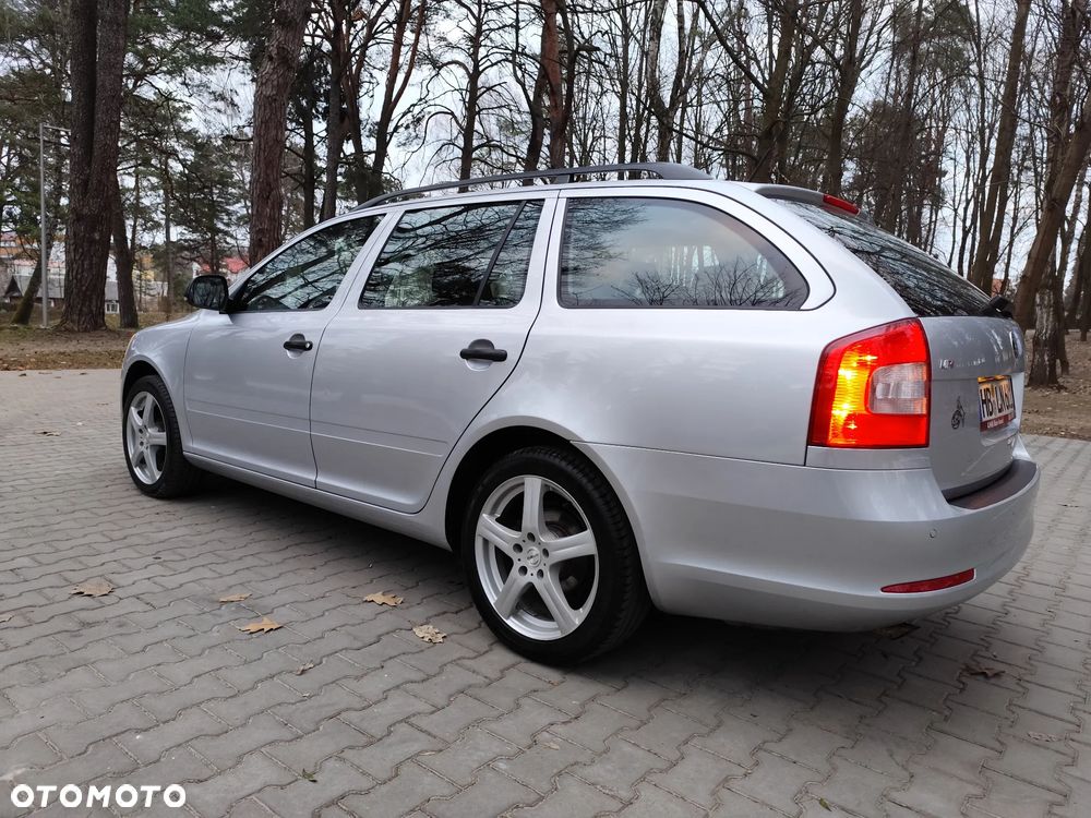 Skoda Octavia 1.6 Team Edition - 8