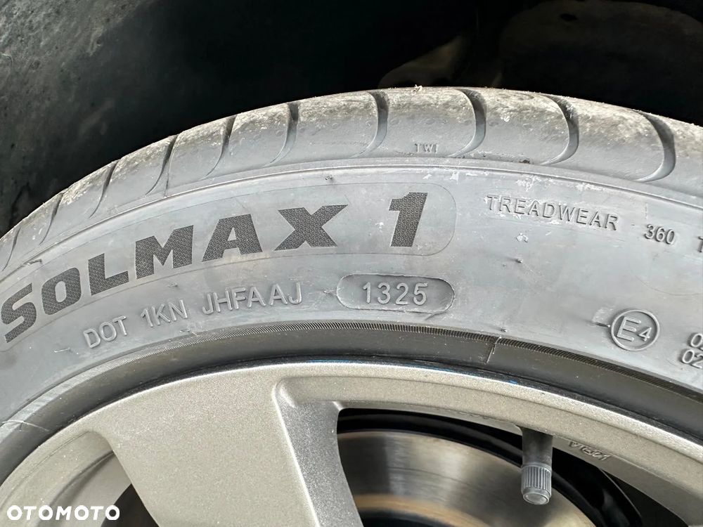 Volkswagen Golf 1.2 TSI BlueMotion Technology Comfortline - 17