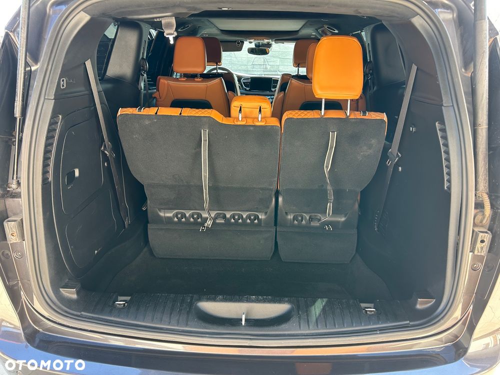 Chrysler Pacifica - 28