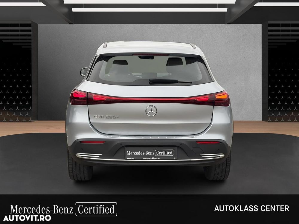 Mercedes-Benz EQA 250+ - 5