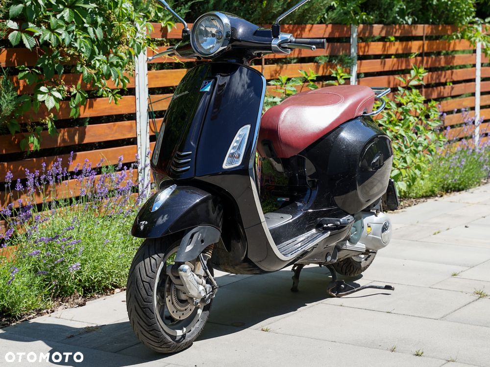 Piaggio Vespa - 4