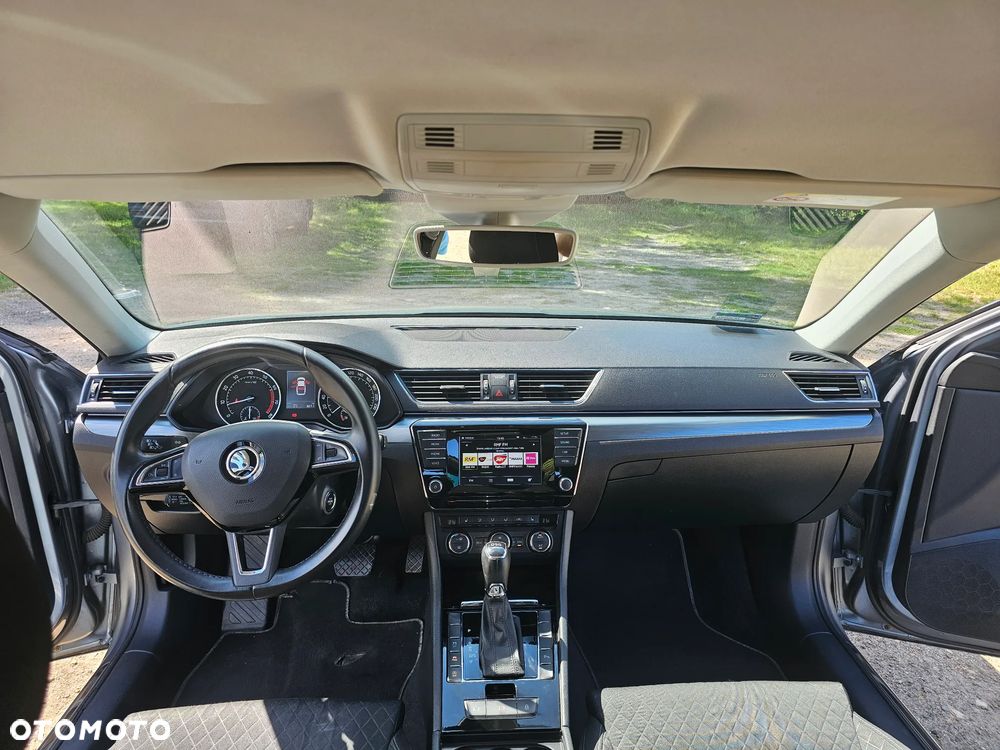 Skoda Superb 2.0 TSI DSG Ambition - 30