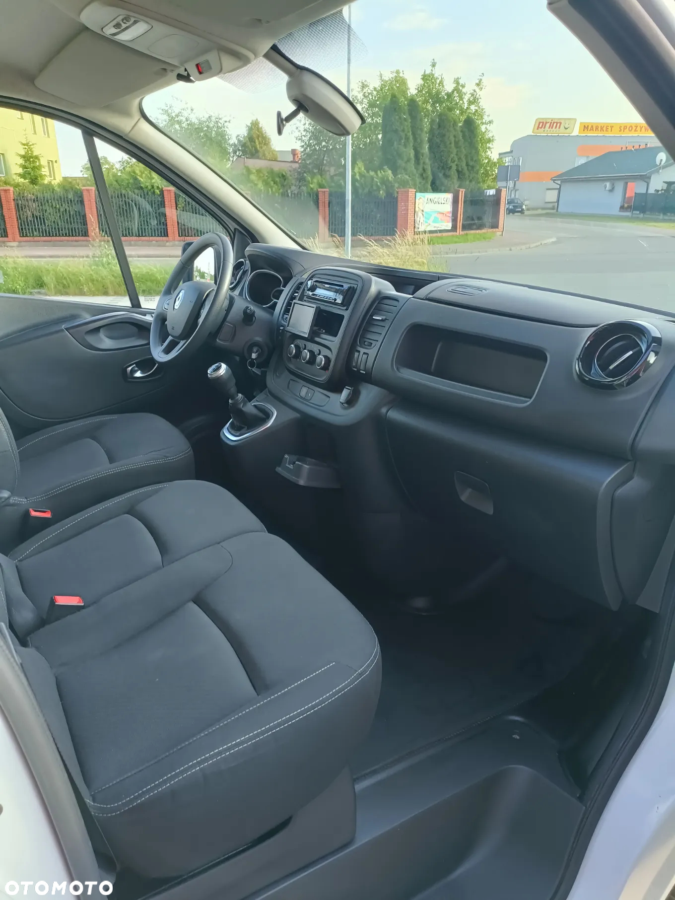 Renault Trafic - 19