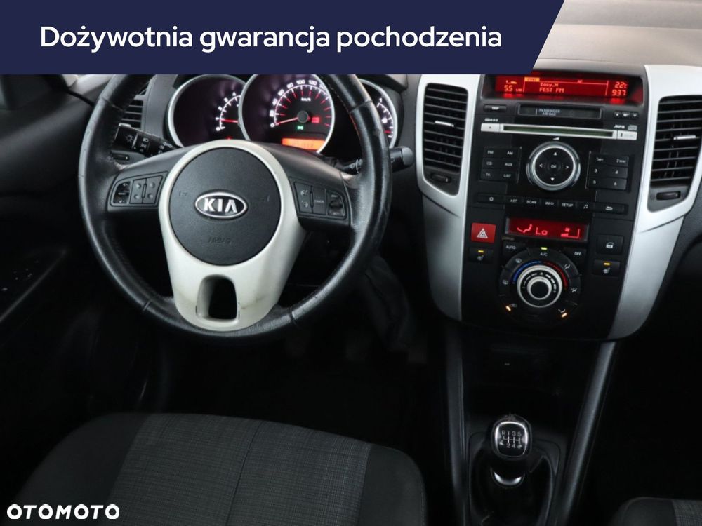 Kia Venga - 9