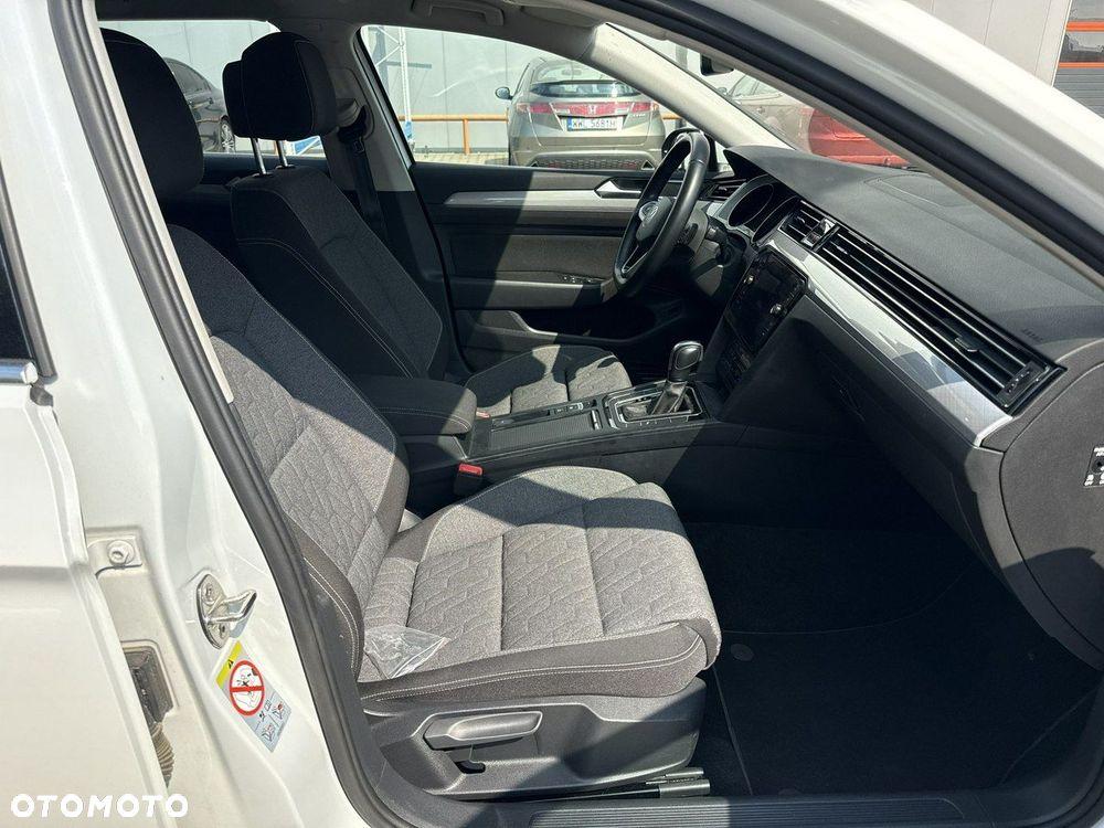 Volkswagen Passat 1.5 TSI EVO Business DSG - 20