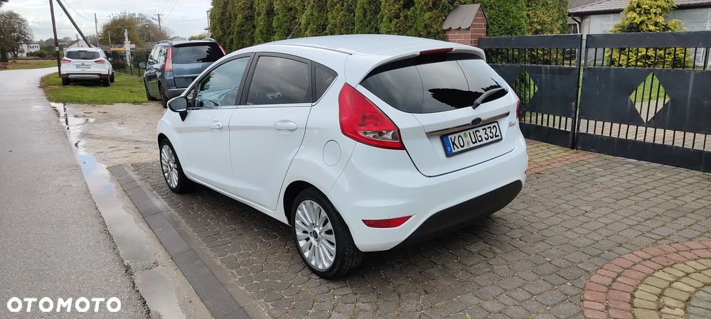 Ford Fiesta 1.25 Titanium - 11