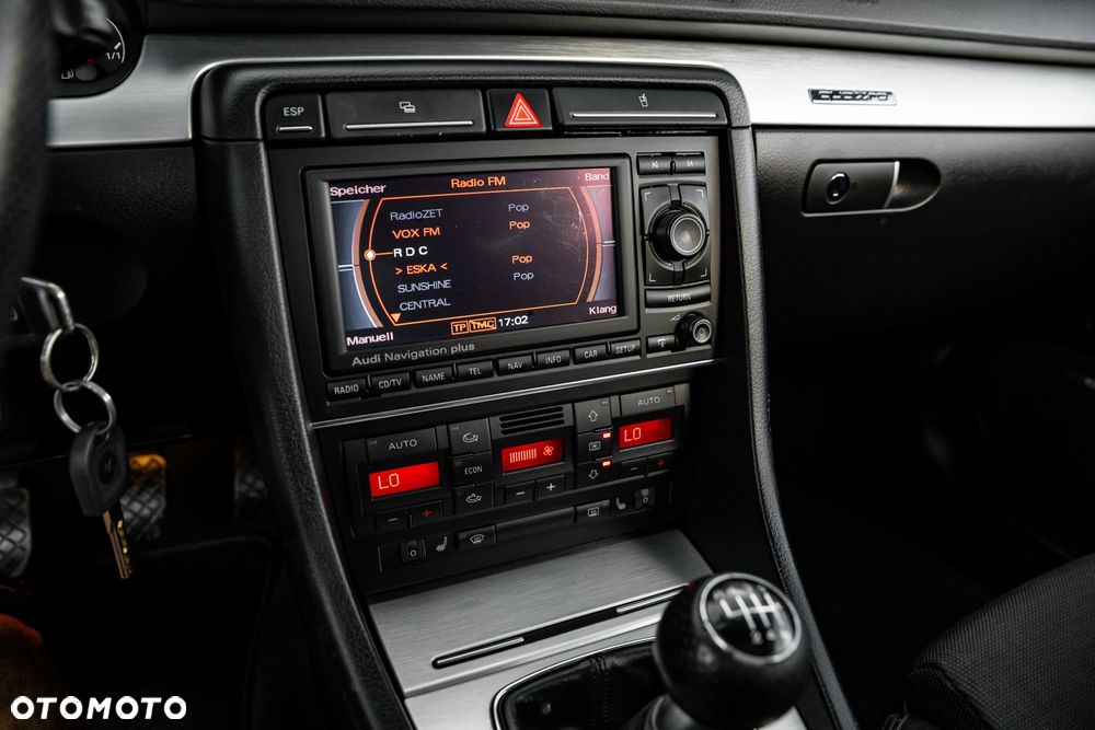 Audi A4 Avant 2.0 TDI DPF Quattro - 35