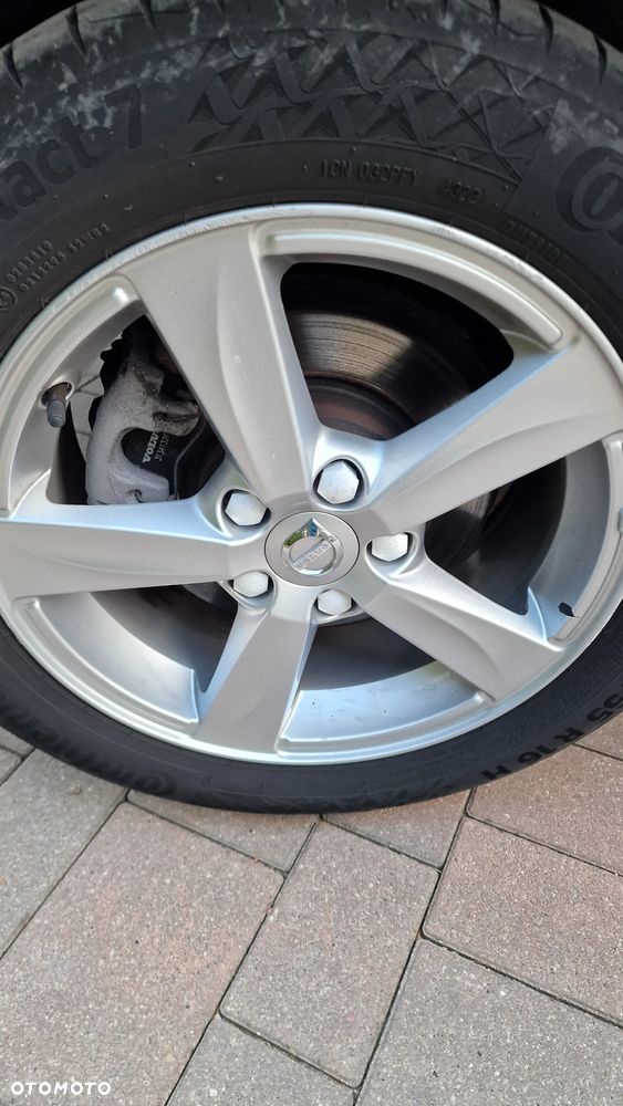 Volvo V40 D2 Momentum - 14