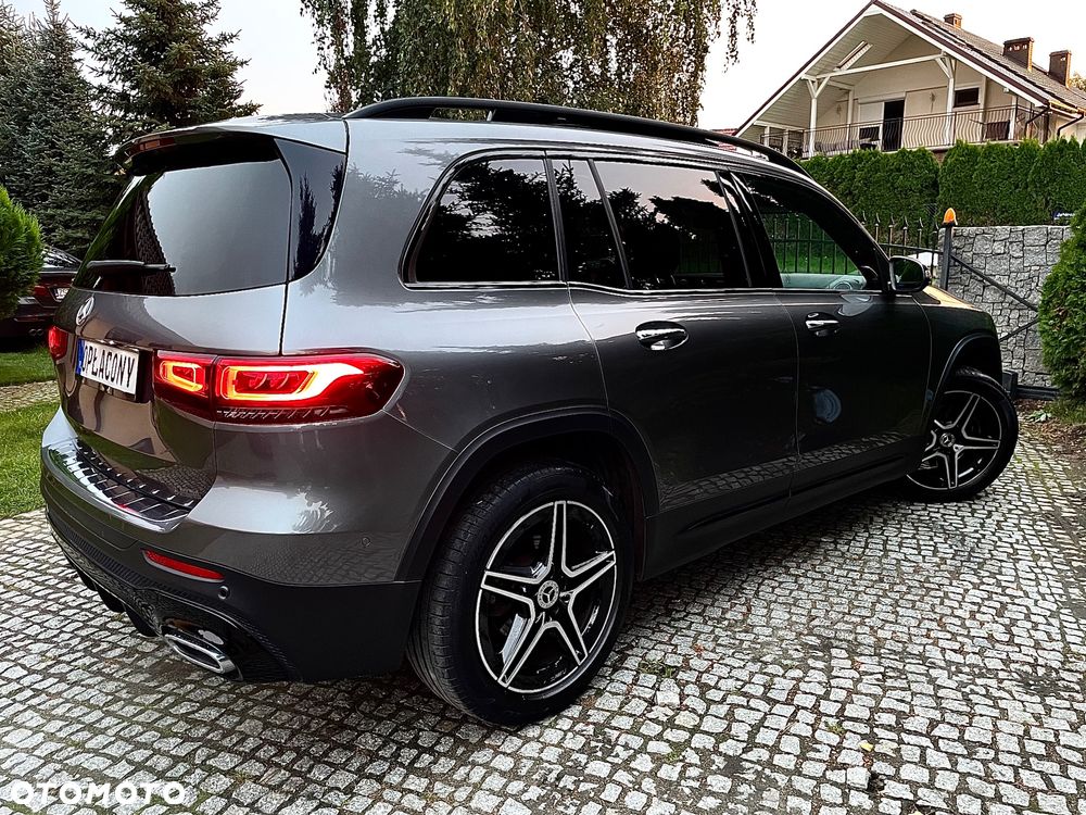 Mercedes-Benz GLB 200 7G-DCT AMG Line - 19