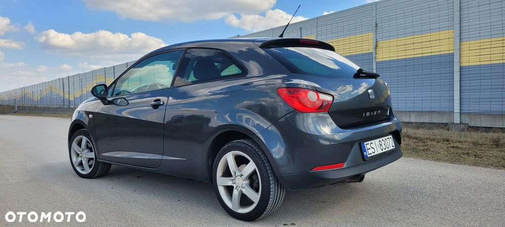 Seat Ibiza SC 1.6 16V Style - 2