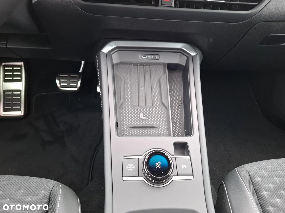 Volkswagen T-Roc 1.5 TSI R-Line DSG - 18