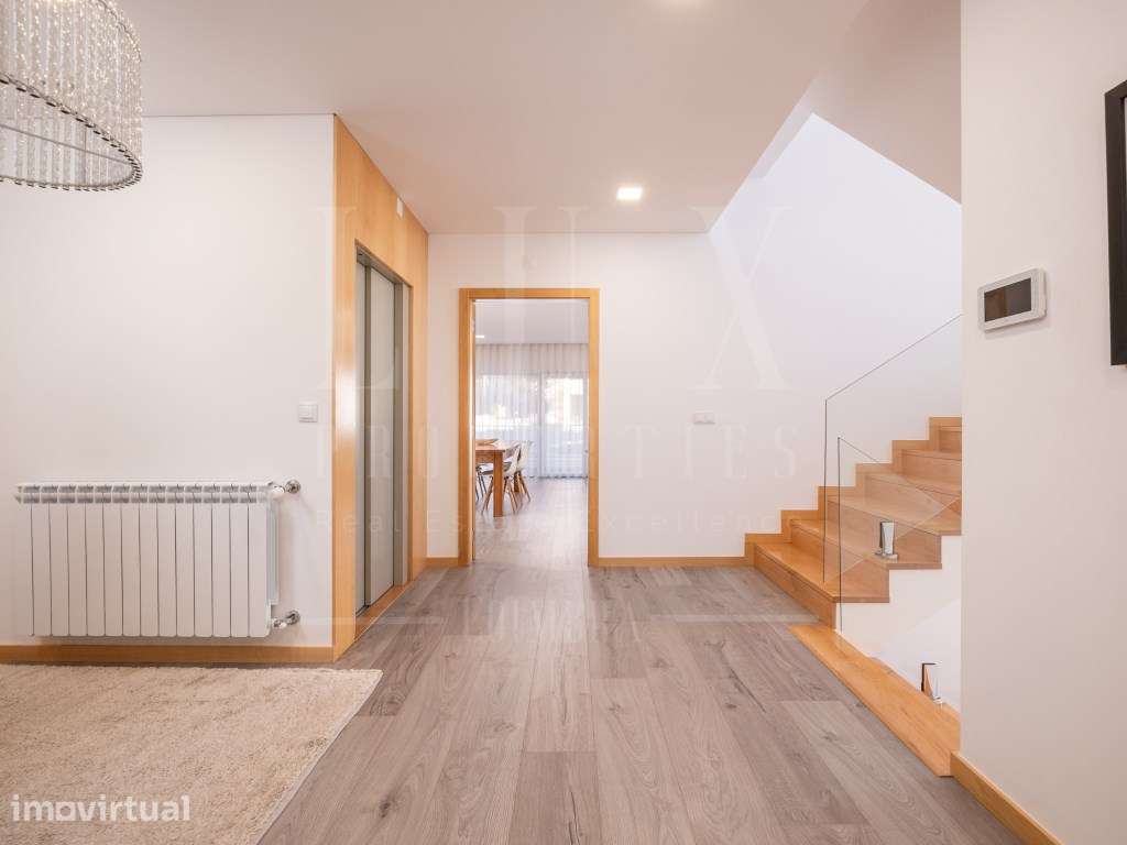 Moradia T5 | Quinta de Belmonte, Coimbra - Grande imagem: 4/58