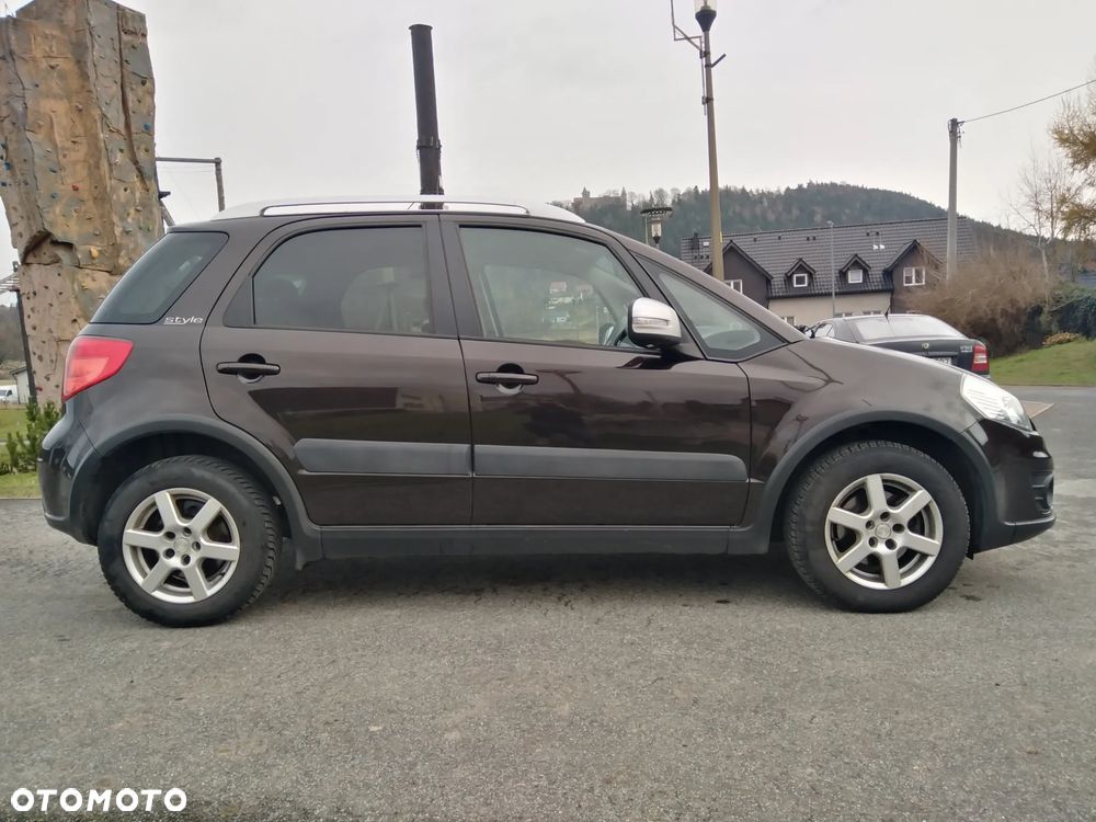 Suzuki SX4 1.6 VVT 4x2 Style - 4