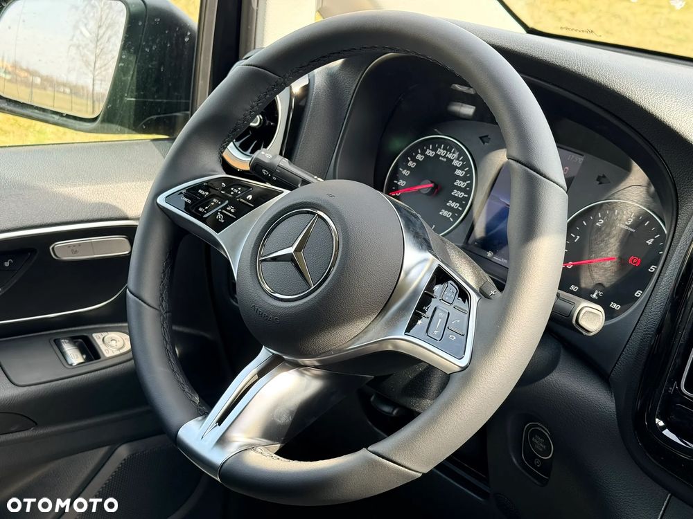 Mercedes-Benz Vito - 19