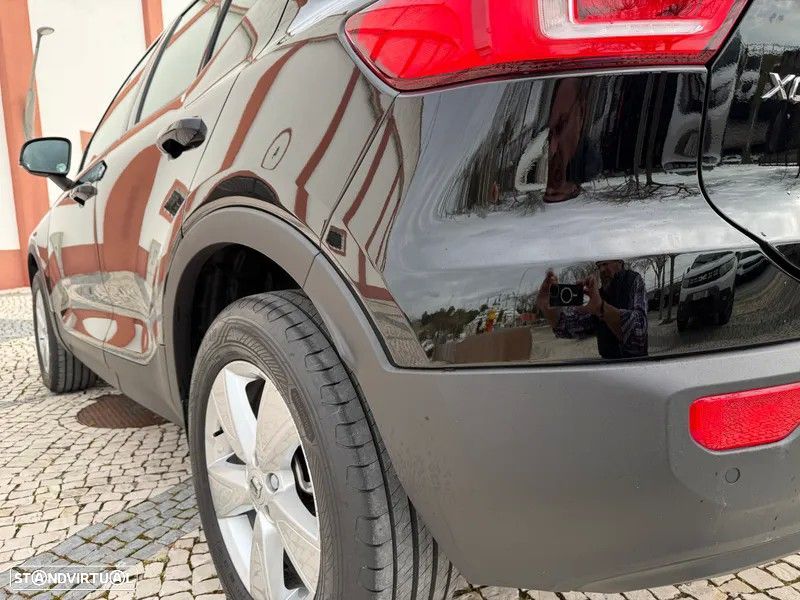 Volvo XC 40 2.0 D3 Momentum Core - 10