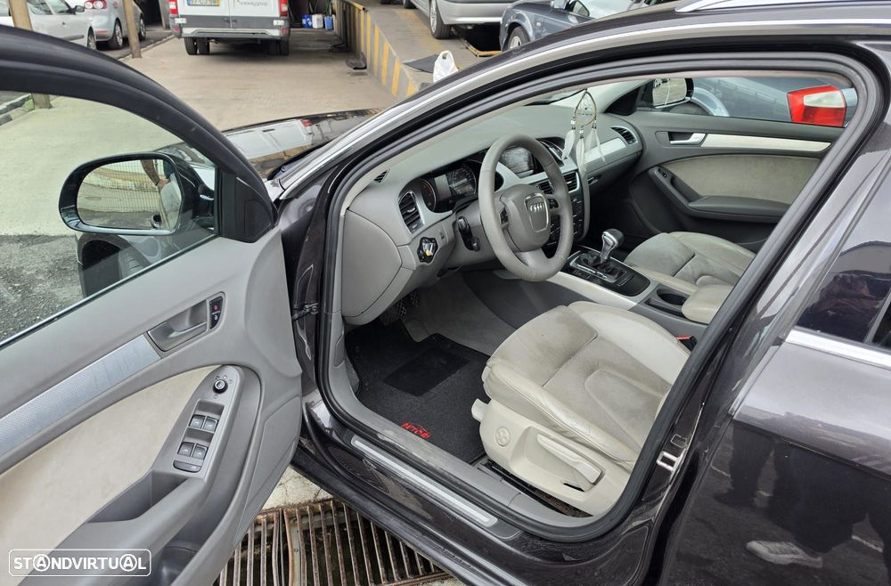 Audi A4 Avant 2.0 TDI Advance Multitronic - 13