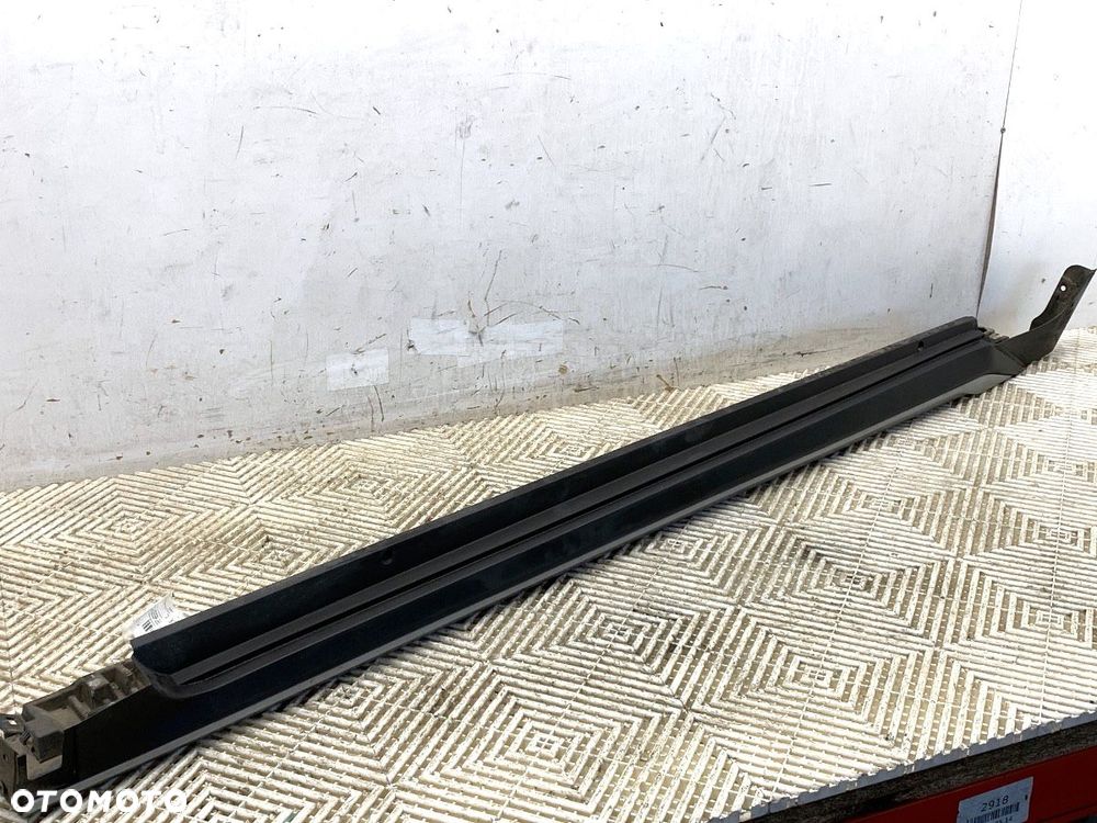 LISTWA PROGOWA LEWY  TOYOTA COROLLA Kombi (_E21_) 2019 - 2.0 Hybrid (MZEH12) 112 kW [152 KM] Hybryda - 2