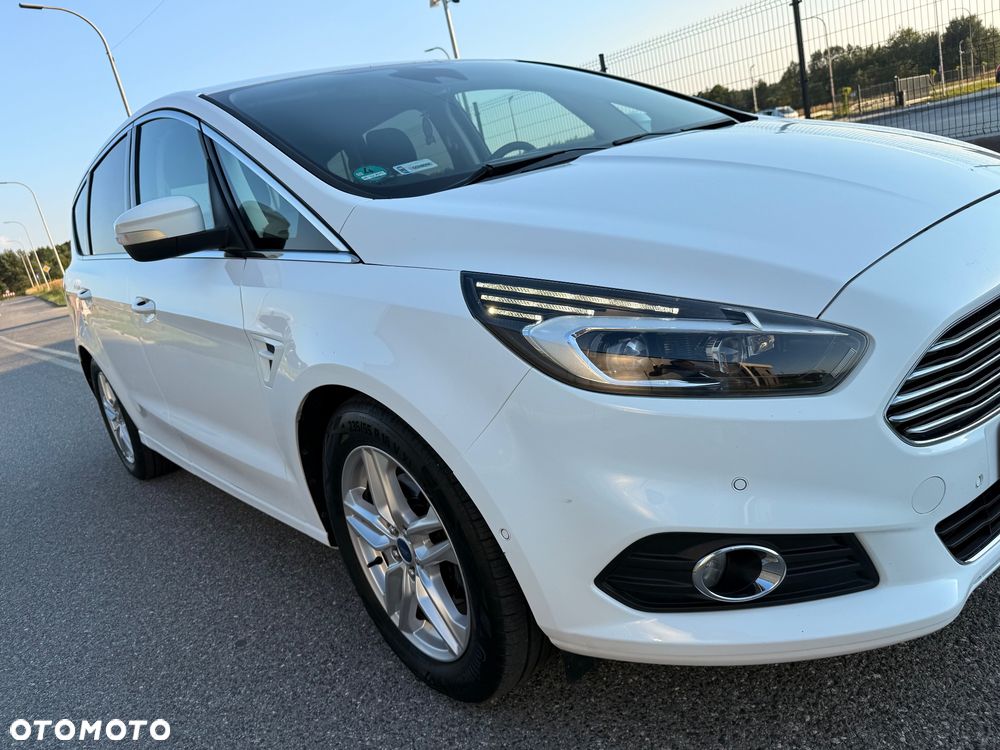 Ford S-Max 2.0 TDCi Titanium - 19