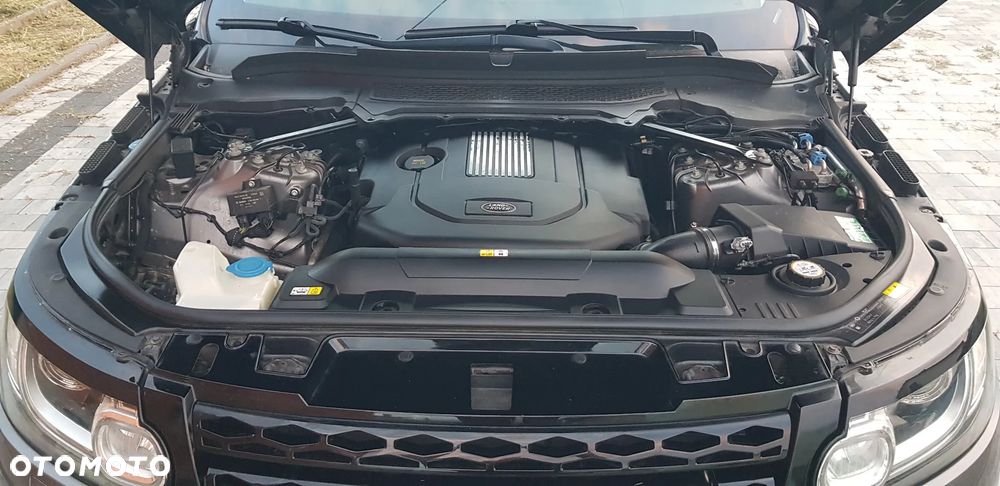 Land Rover Range Rover Sport D250 (SDV6) HSE - 10