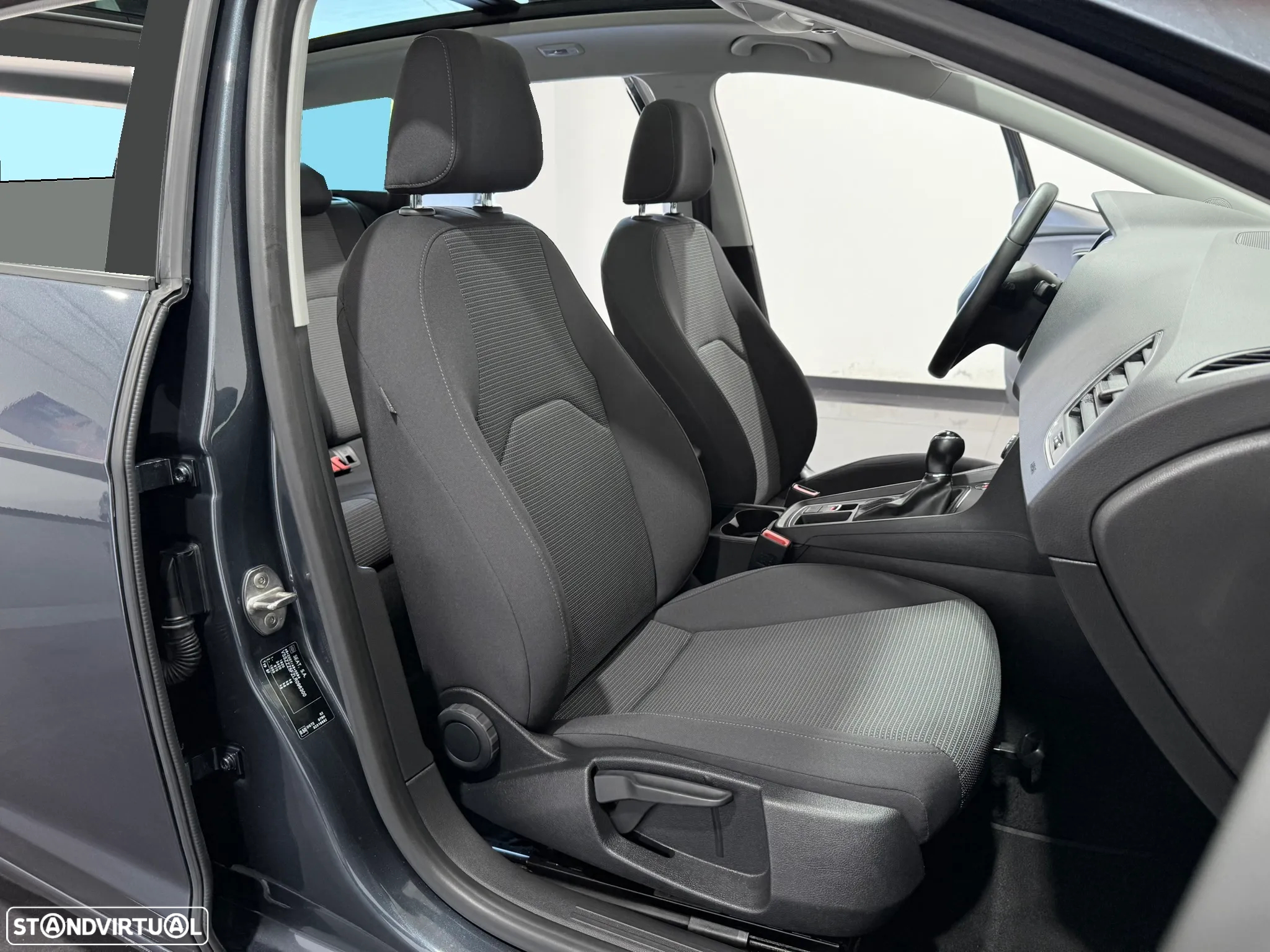 SEAT Leon ST 1.6 TDI Style S/S - 21