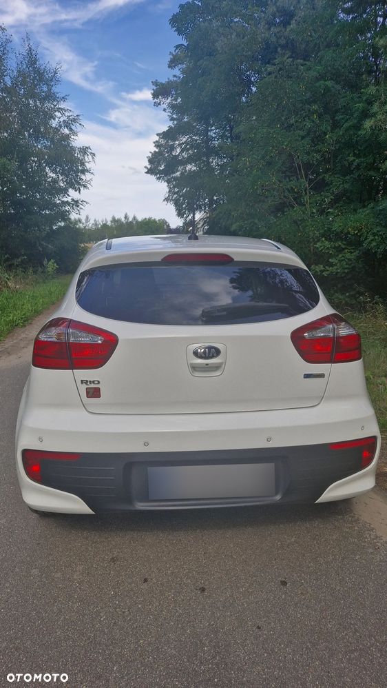 Kia Rio 1.2 Business Line Plus - 16