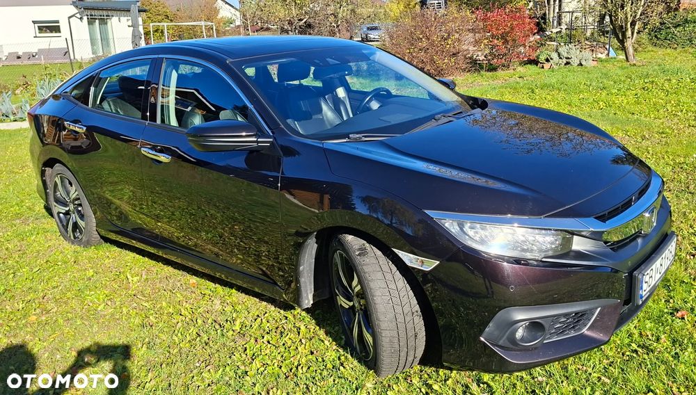 Honda Civic 1.5 T Executive - 9