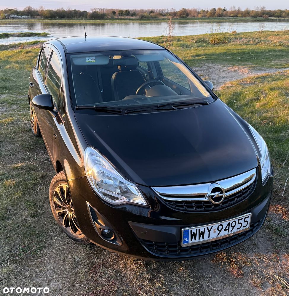 Opel Corsa 1.2 16V Cosmo - 8