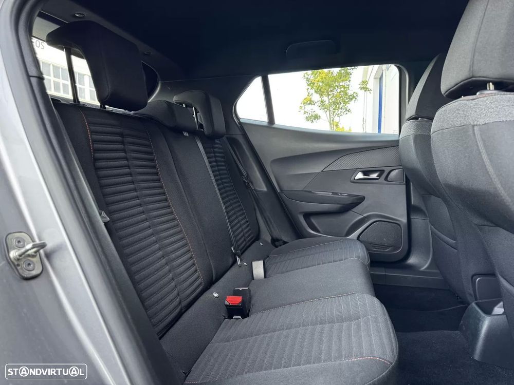 Peugeot 2008 1.2 PureTech Active Pack - 19