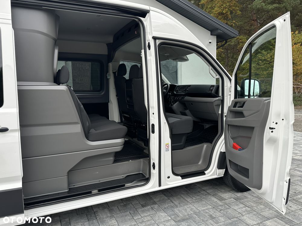 Volkswagen Crafter Brygada 6osób / L3H2 / Salon PL / Serwis Tylko w ASO VW / Pełna historia pojazdu / W oryginalym stanie / Fabryczna Zabudowa / FV23% - 17