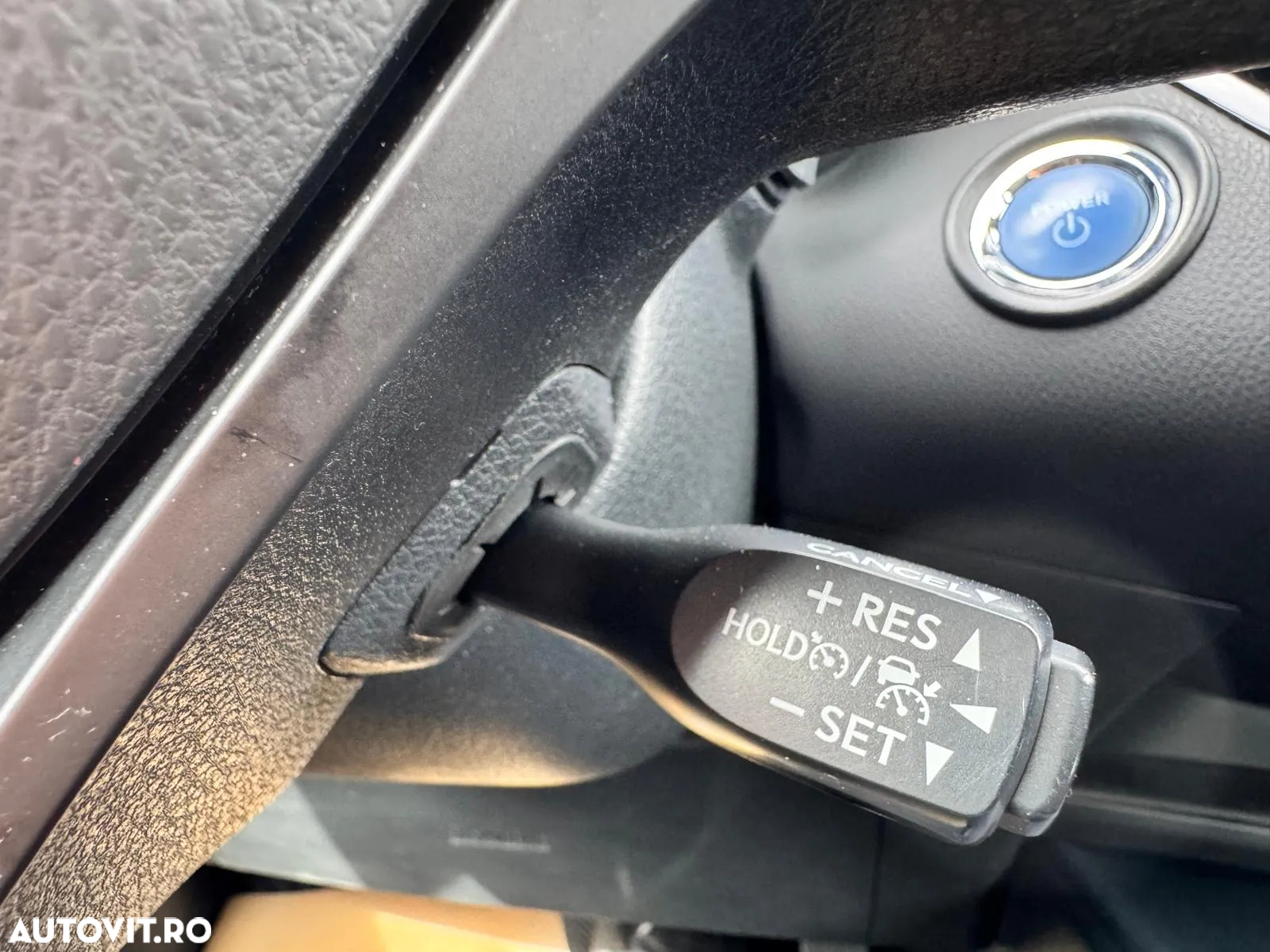 Toyota C-HR 1.8 HSD 122 CP 4x2 CVT Core - 25