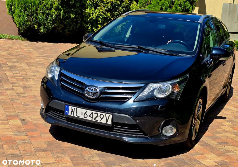 Toyota Avensis - 1