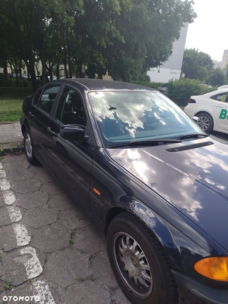 BMW Seria 3 316i - 4
