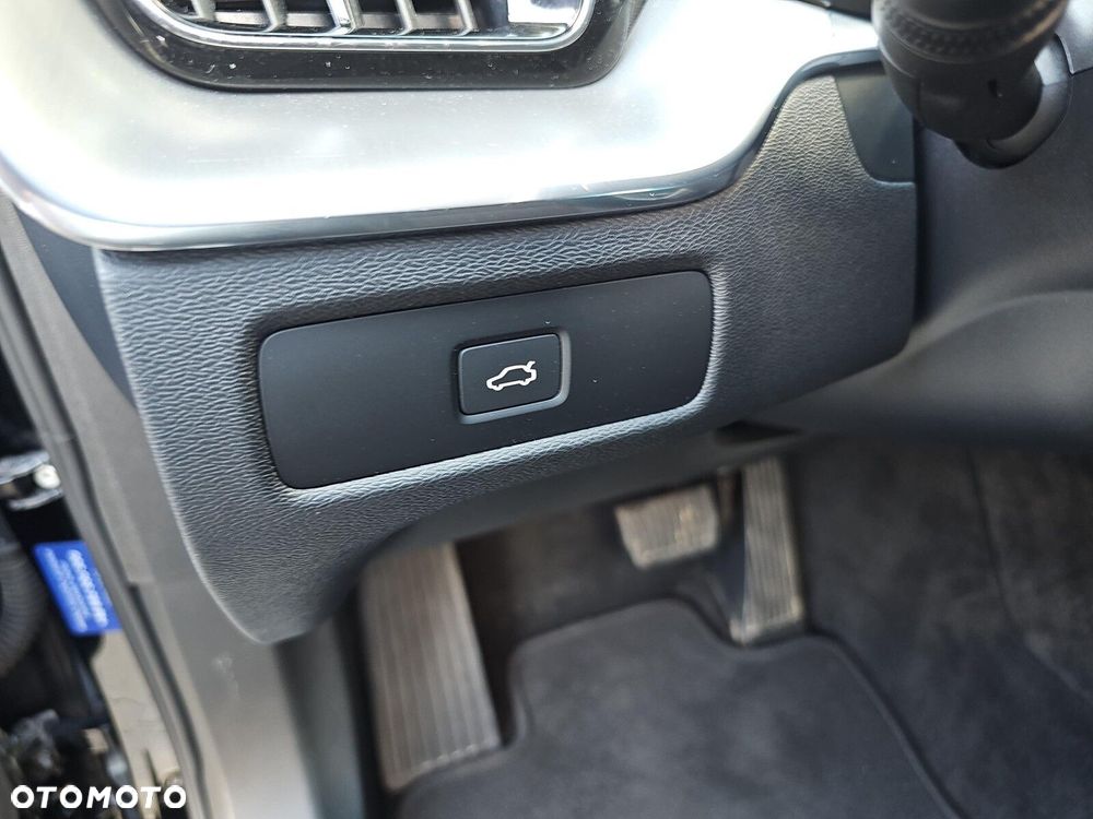 Volvo XC 60 B4 B R-Design - 15