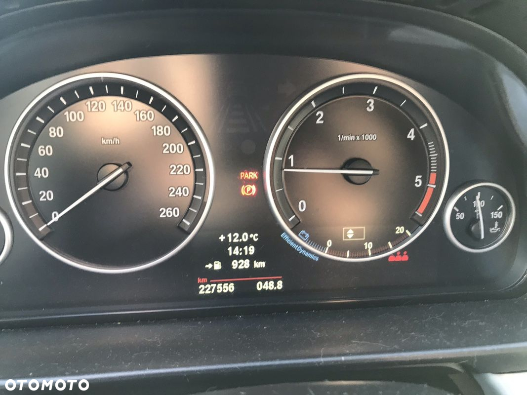 BMW Seria 5 - 11