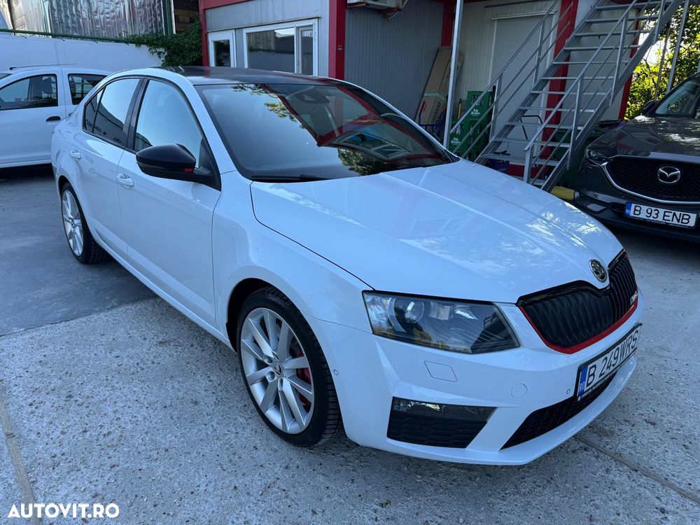 Skoda Octavia 2.0 TDI DSG RS - 3