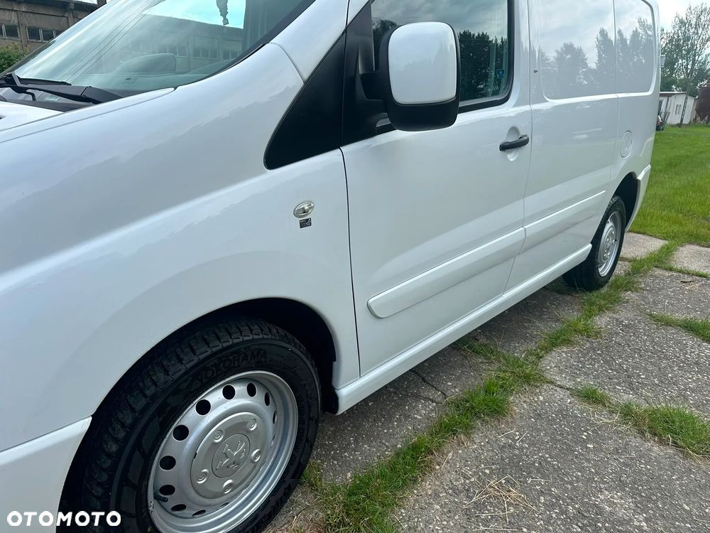 Peugeot EXPERT 2.0 HDi 128 kM manual, 2016 rok ORGINALNY- NISKI PRZEBIEG, HAK, paka jak NOWA, CZUJNIKI PARKOWANIA, STAN BDB! - 19