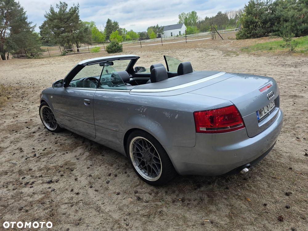 Audi A4 Cabrio - 15