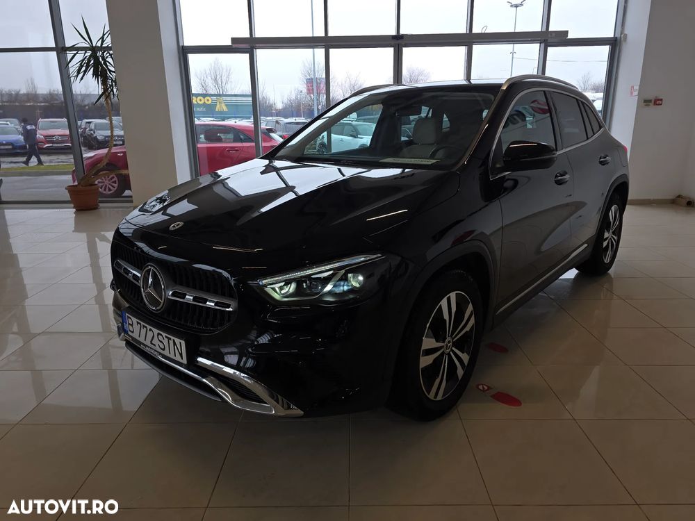 Mercedes-Benz GLA - 3