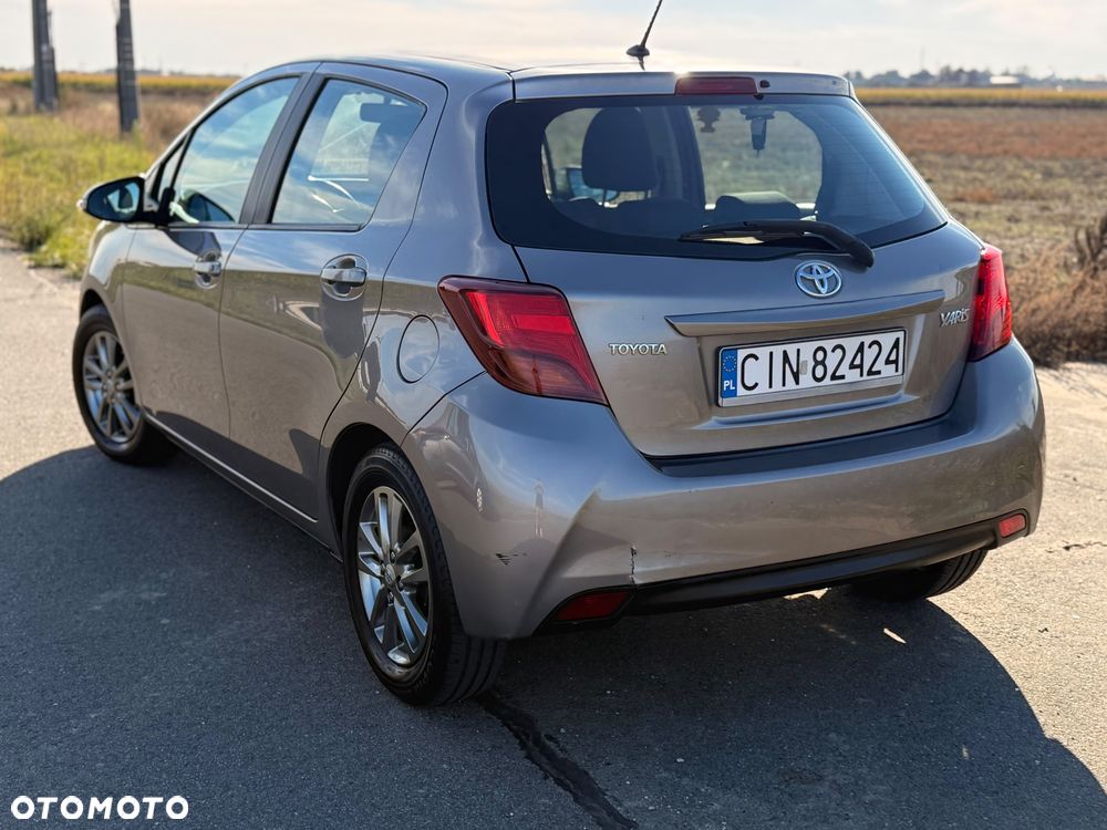 Toyota Yaris - 5