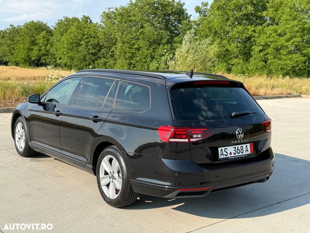 Volkswagen Passat 2.0 TDI DSG Comfortline - 9